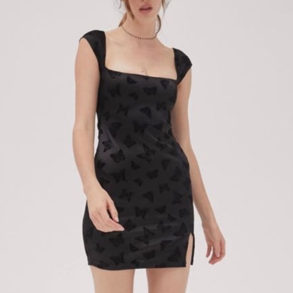 Motel Verga Flocked Velvet Mini Dress